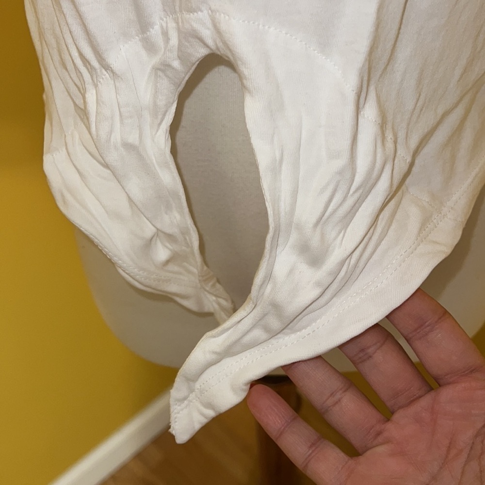 H&M divided tee - Picture 6 of 7